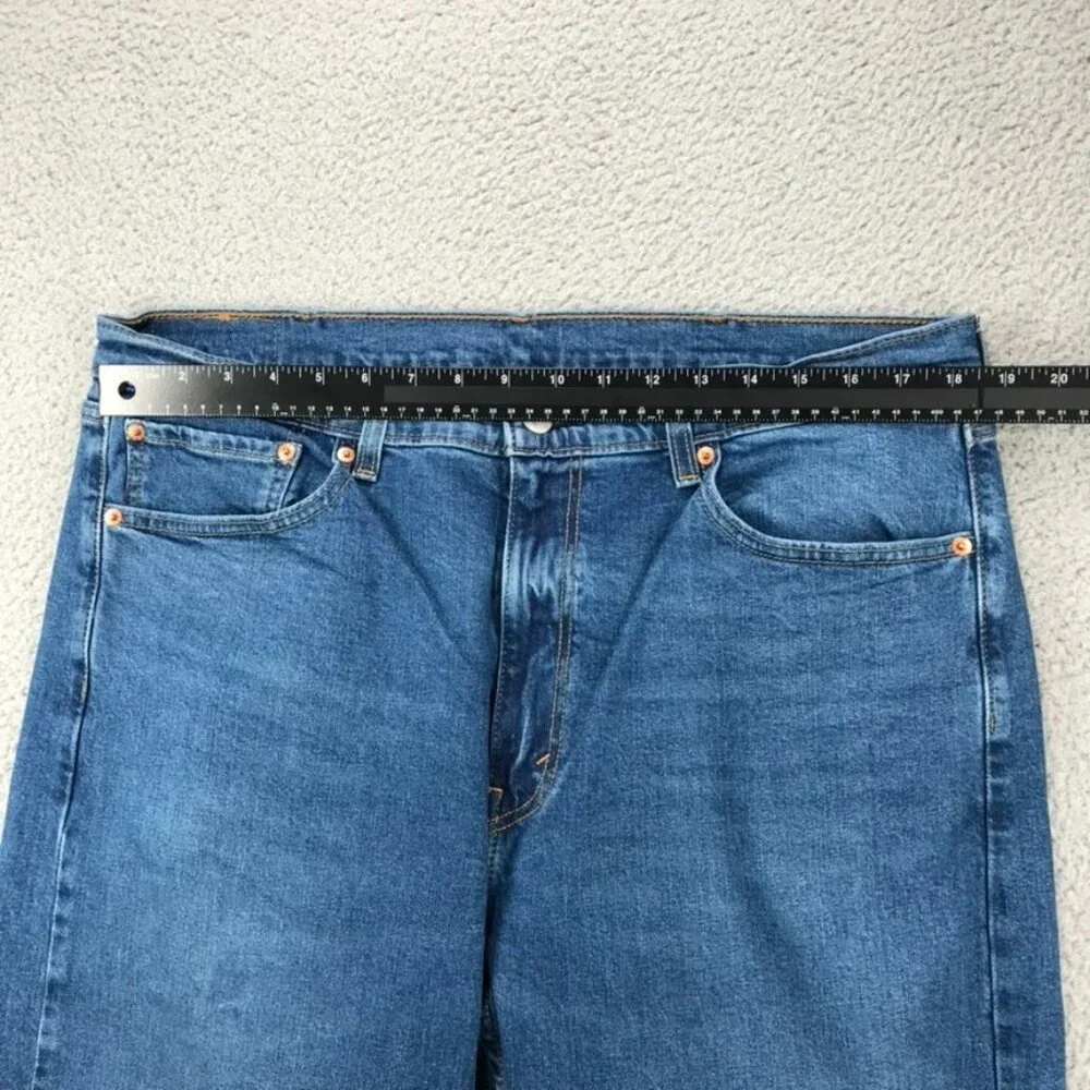 LEVIS 505 Jeans Mens 38x30 Regular Fit Straight Leg‎ Medium Wash Denim *FLAW
